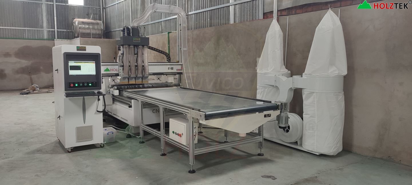 Lắp đặt máy HT-R4D CNC Nesting tại nhà máy khách hàng