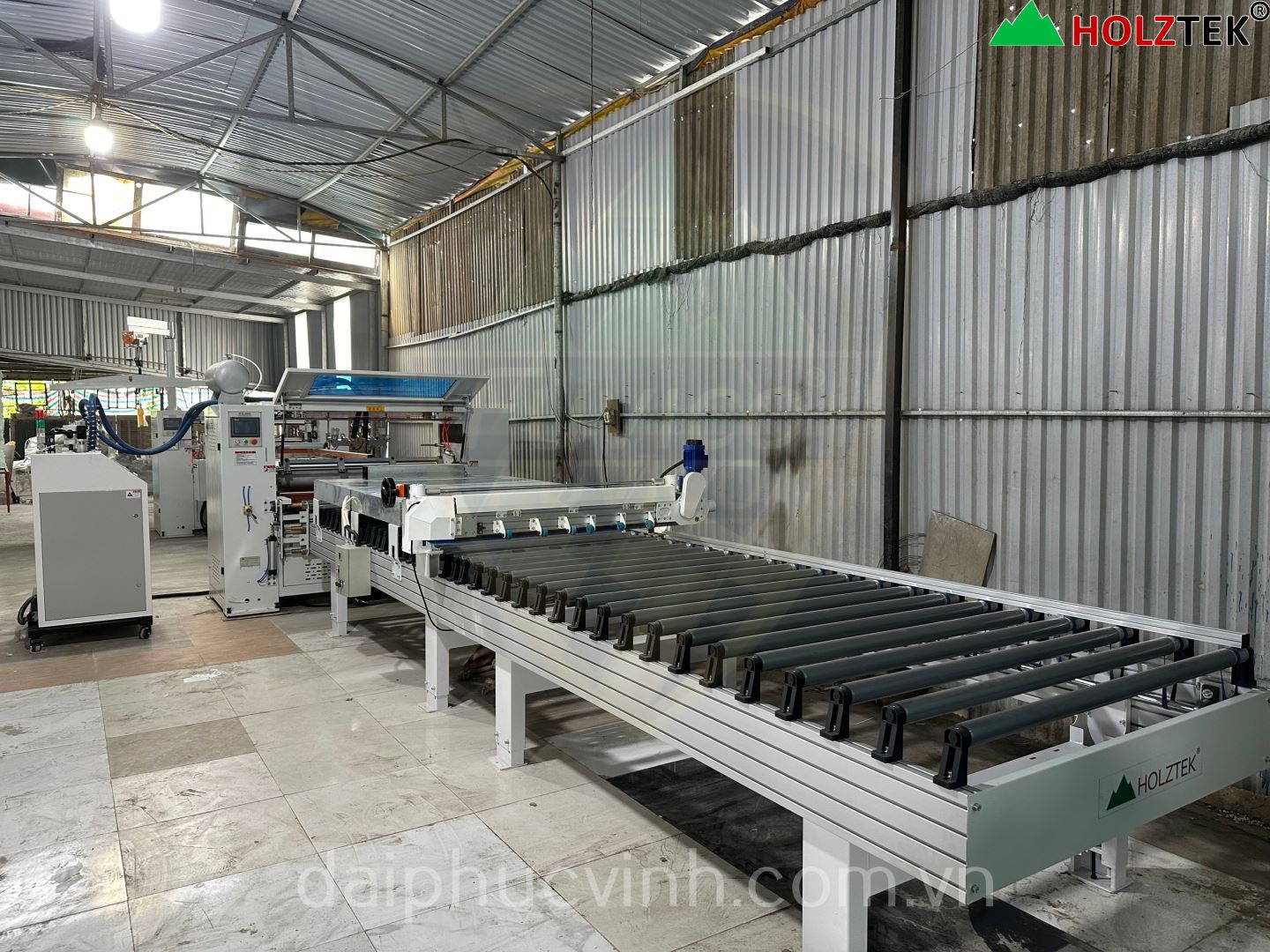  Máy dán phủ mặt laminate acrylic keo PUR Holztek HTL-1300AP