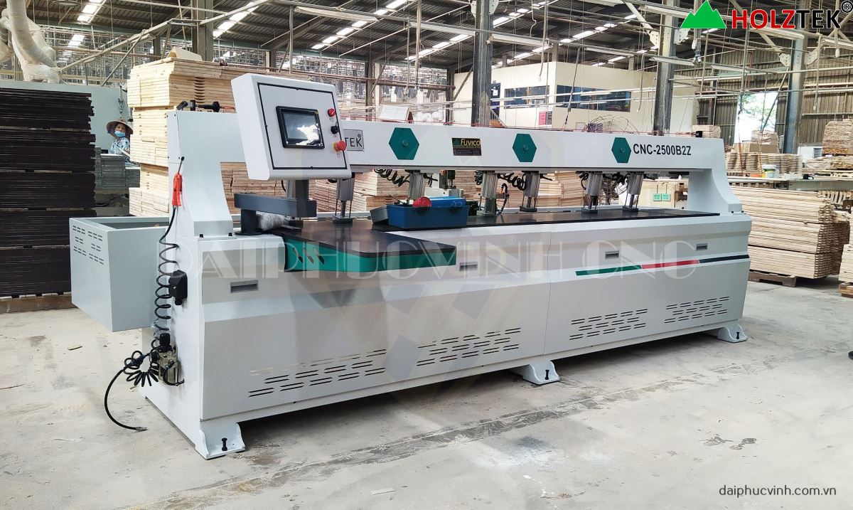 Máy khoan ngang CNC trục Z