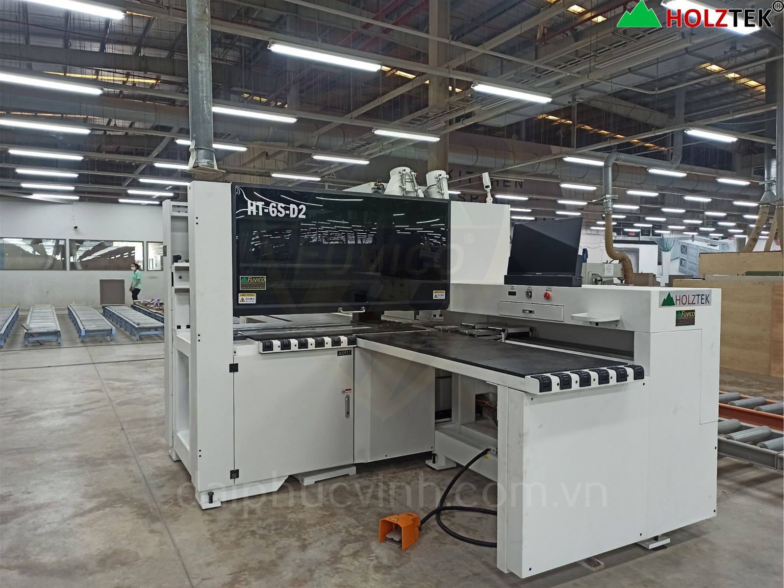 Máy khoan CNC 6 mặt năng suất cao