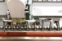 MÁY PHAY CNC TRUNG TÂM + TRỤC CƯA XOAY ĐA HƯỚNG 8777