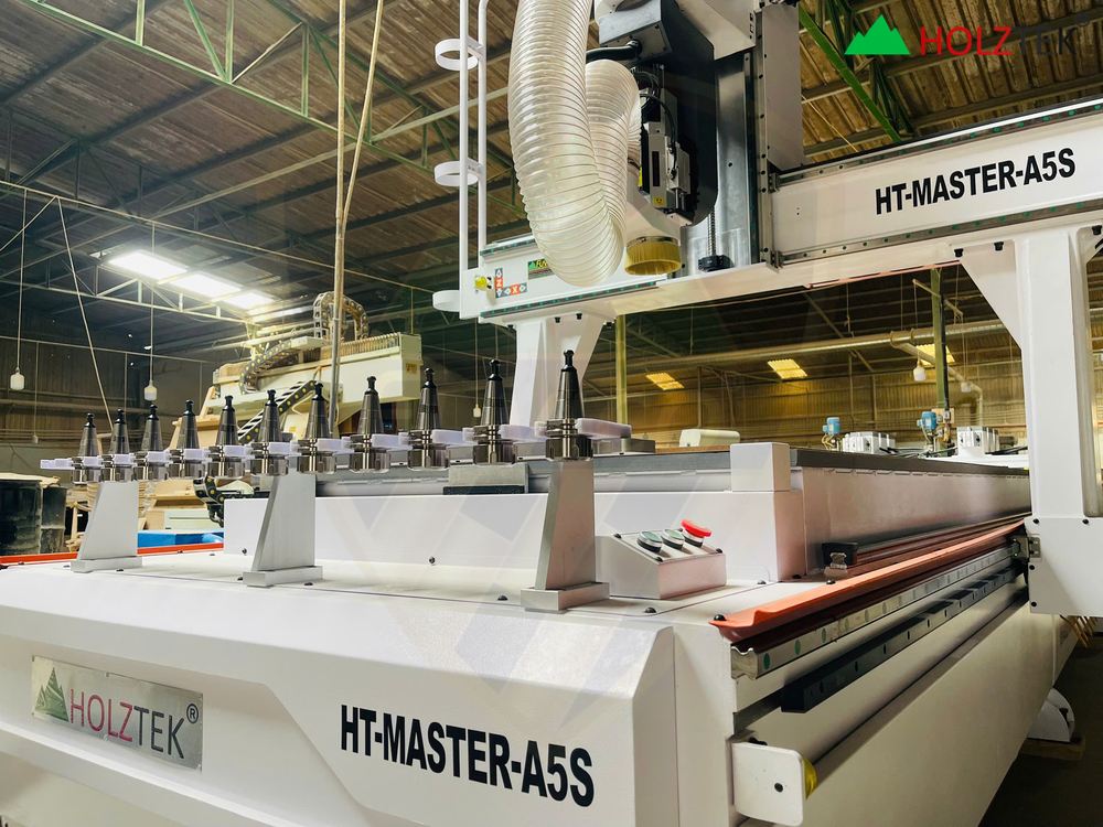 Máy CNC 3D 5 trục Holztek