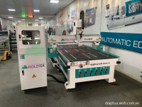 MÁY CNC 1 Đầu Bàn Hút Chân Không HT-1325V 5629