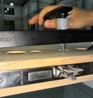 MÁY KHOAN Ổ KHÓA BẢN LỀ CƯA CNC FULL AUTO 1282